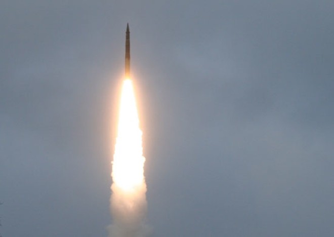 Первую баллистическую ракету А-4 Советский Союз запустил 72 il y a des années