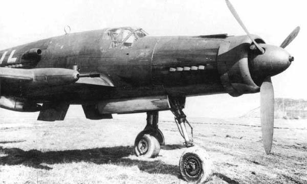 Aeronave de combate: luchador de empujar y tirar «dornier» Do.335 