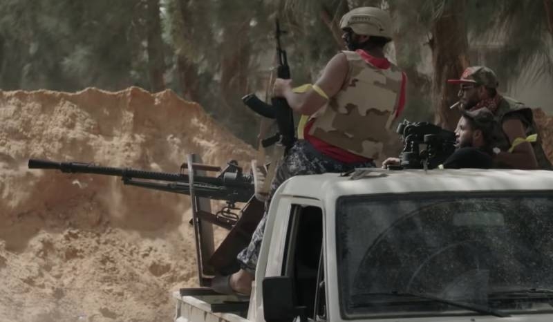 В Ливии вновь вспыхнули бои. Кровь конфликта — aceite