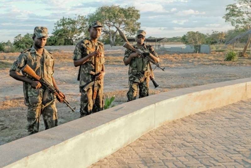 Return whether the Russian military in Mozambique?