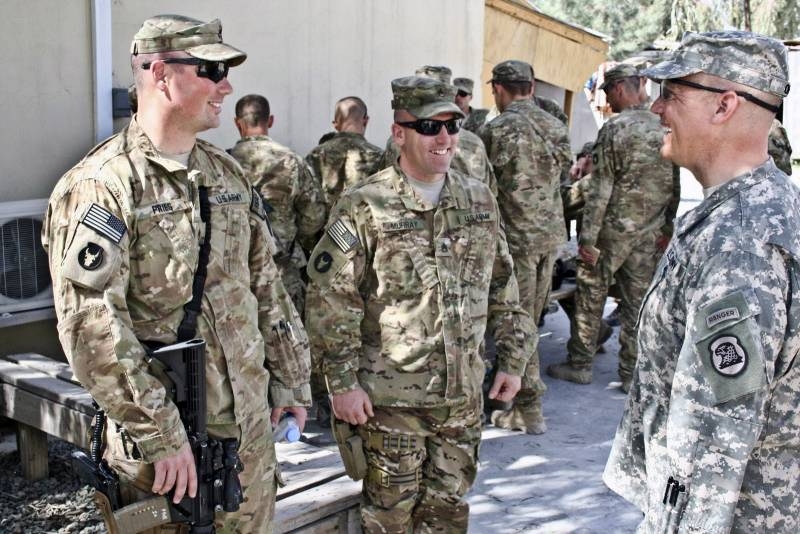 "Прежний камуфляж подходил под бабушкин диван" - в армии США вводят новую форму