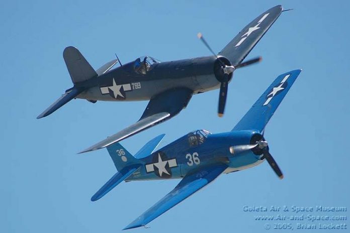Avions de combat: Comparaison F4U «Corsaire» et F6F «Hellcat» 