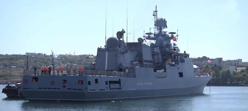 Spécialiste de l'Ouest: Российский военный флот находится в аховом состоянии