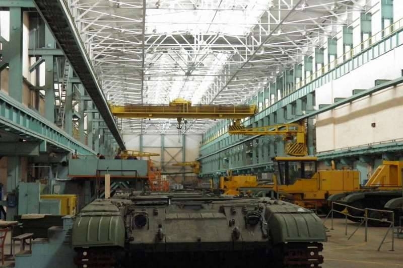 One tank for ten years: Зеленский шокирован ситуацией на "Заводе имени Малышева"