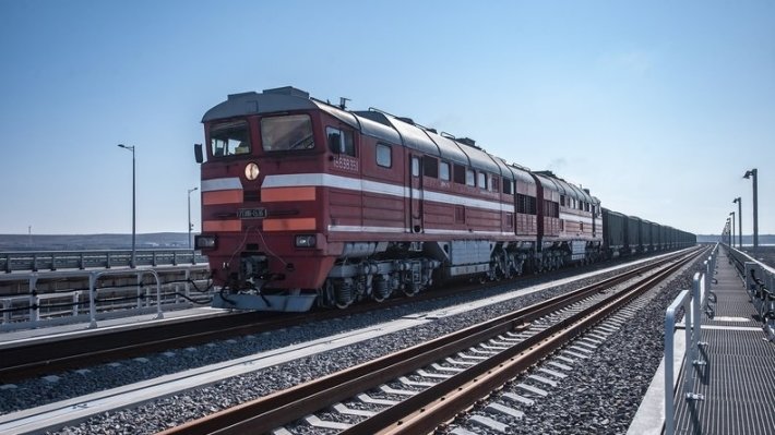 Railway traffic on the Crimean Peninsula, the bridge will remove a Ukrainian blockade