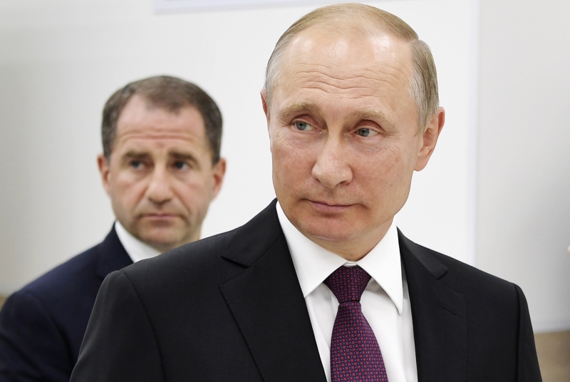 About the great in the small: Why Putin added Babich powers?