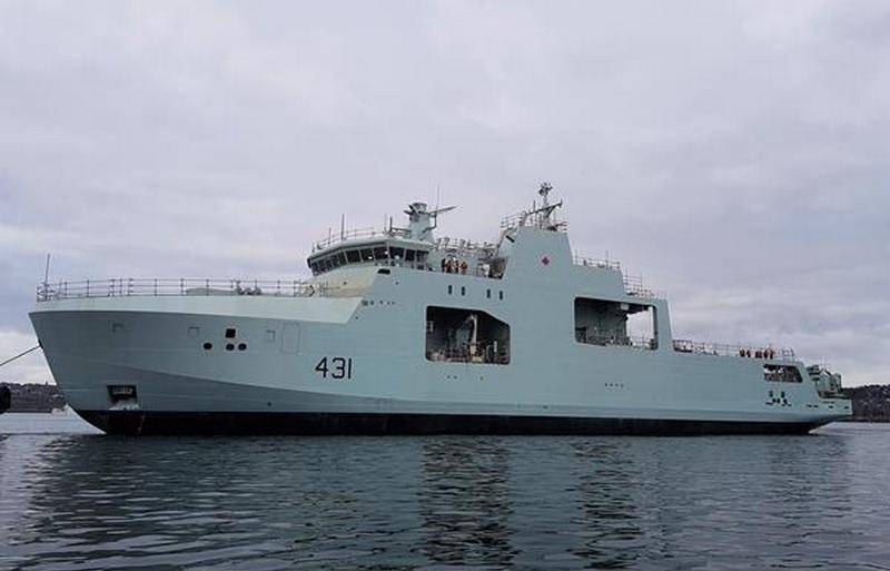В Канаде спущен на воду второй патрульный корабль арктической зоны