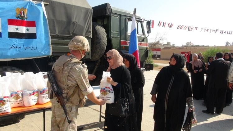 Russian Military delivered two tons of humanitarian aid to the province of Hasaka Syria