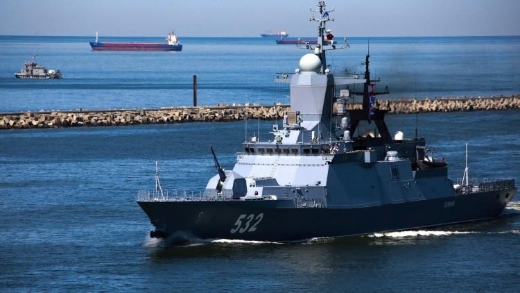 Учения ВМФ и ВКС России завершились в Средиземном море у побережья Сирии