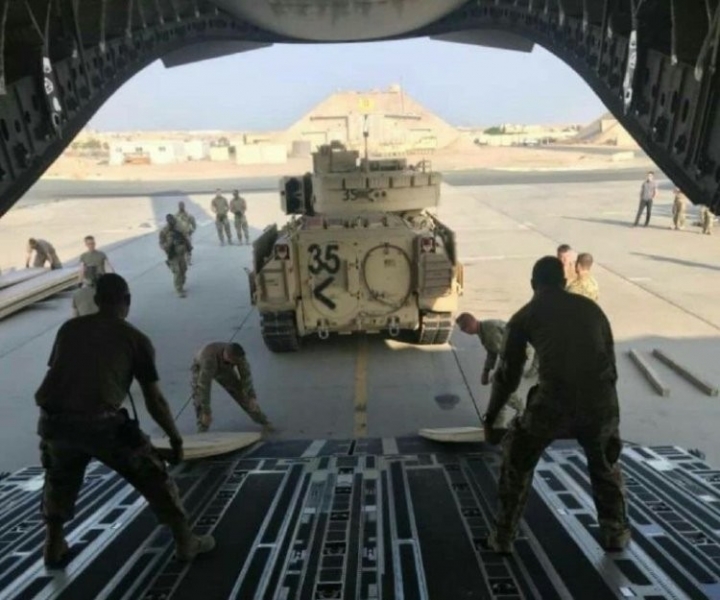 США вывезли боеприпасы с авиабазы Сарин на 120 грузовиках
