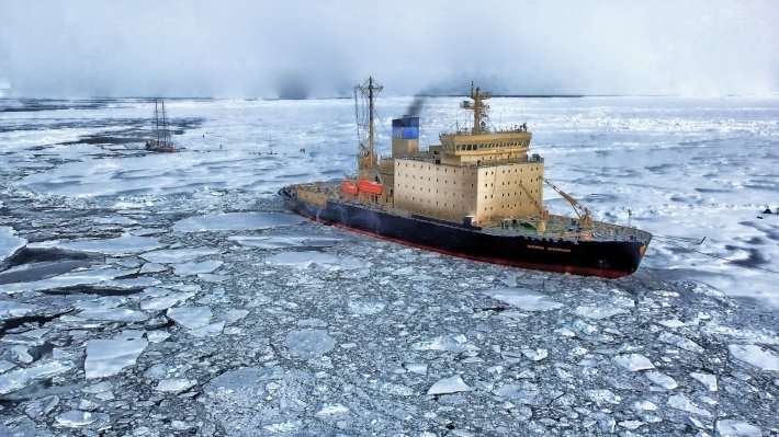 Icebreakers allows Russia to protect the Arctic from all NATO and US claims