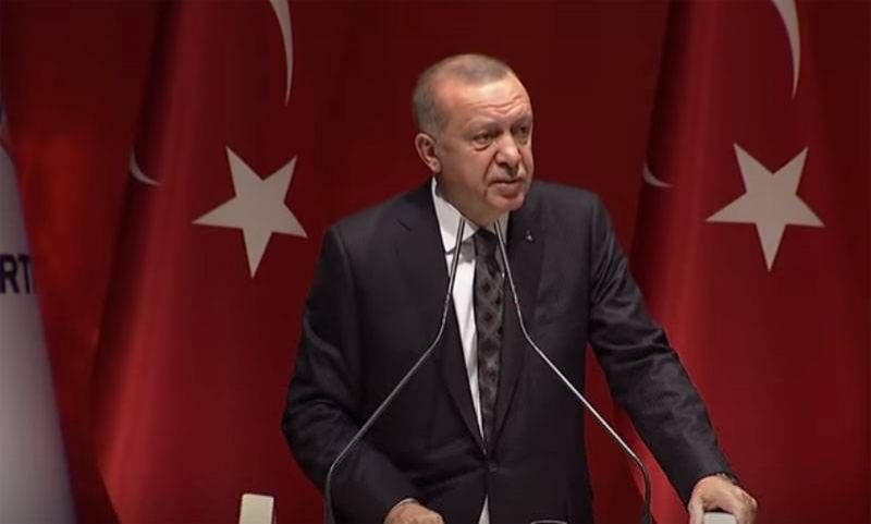 Erdogan,: Unfortunately, US patrol north of Syria together with the YPG