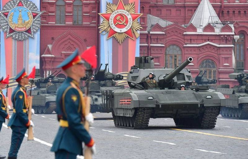 The Ministry of Defense announced a new display technology for the Victory Parade
