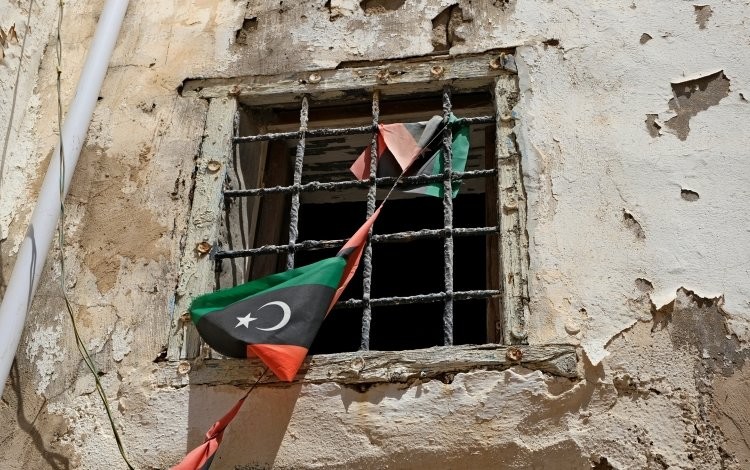 Группировки боевиков ПНС Ливии не могут поделить сферы влияния, продолжая междоусобицы