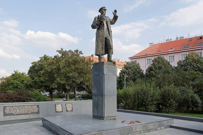 In the Czech Republic gathered to erect a monument to General Vlasov