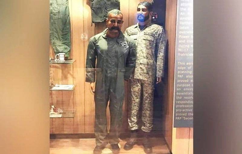 In India protested the appearance of the Museum of Pakistan Air Force figures captive pilot Abhinandana Varthamana