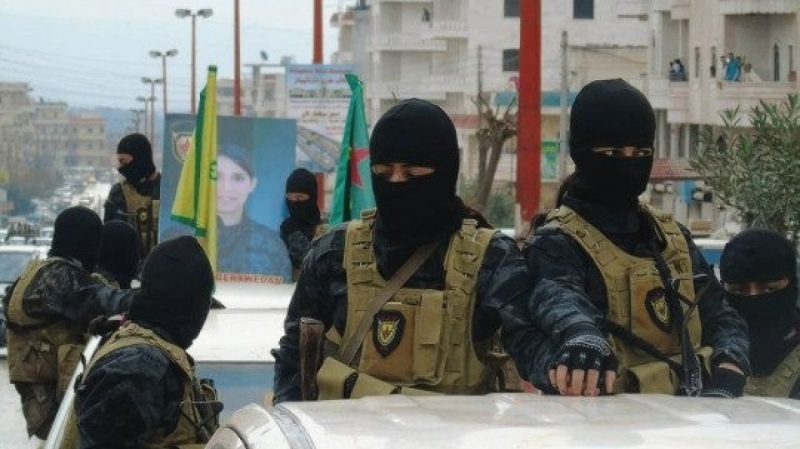 Курдские террористы РПК поджигают север Сирии, чтобы сорвать диалог с Дамаском
