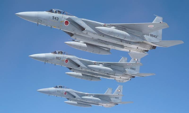 Япония модернизирует почти сотню истребителей F-15J