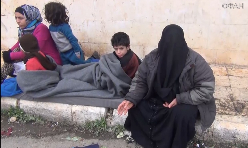 Сирийская семья рассказала о зверствах курдских радикалов в лагере аль-Холь