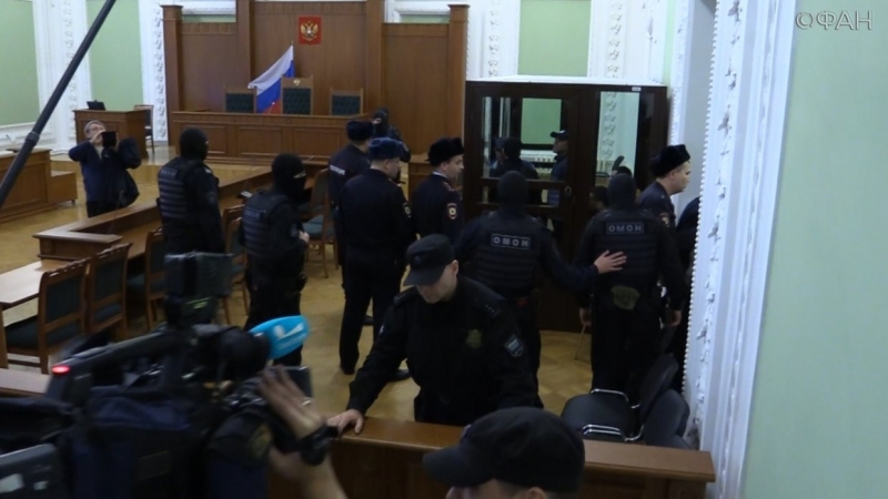 Приговор по делу о теракте в метро огласили в Петербурге. 