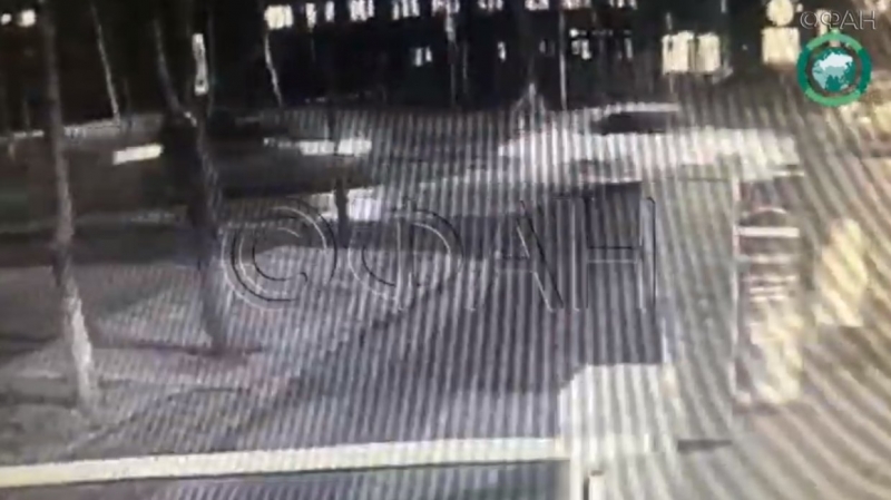 Автомобиль влетел в мужчину на пешеходном переходе в Москве