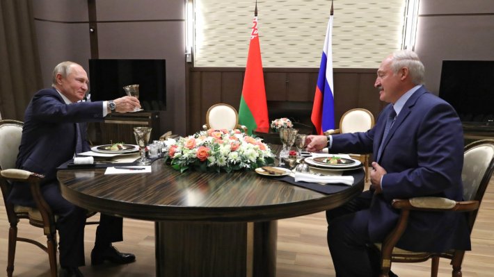 Компенсация по нефти переведет интеграцию с Белоруссией в русло договорных отношений