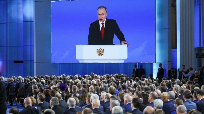 Послание президента синхронизировало социальные и экономические задачи России