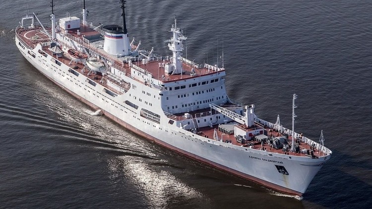 Главком ВМФ РФ рассказал о целях российских кораблей и судов в Антарктиде