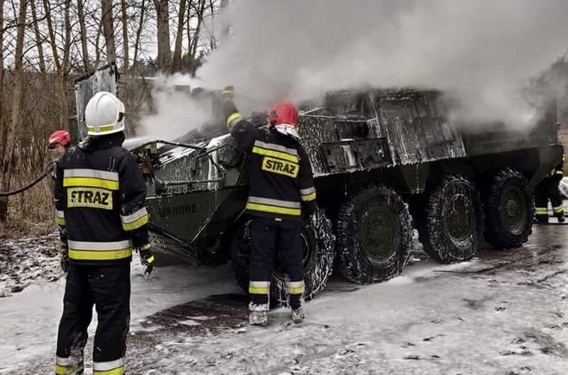 БТР Stryker 2-ого кавалерийского полка американской армии загорелся в Польше