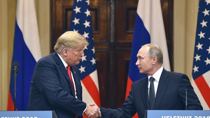 Обвиняя Москву в давлении на выборы 2020 de l'année, США раздувают костер инфовойны - Батюк