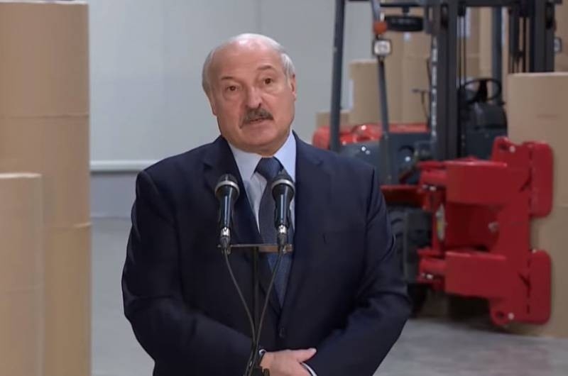 debts of Belarus: у кого занять «без политики»