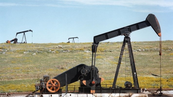 Казахстанский нефтяной гамбит Минска связан с налоговым маневром в России