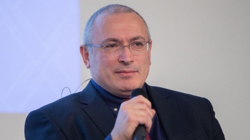 Либеральная оппозиция и Ходорковский окончательно запутались, как относиться к поправкам в конституцию