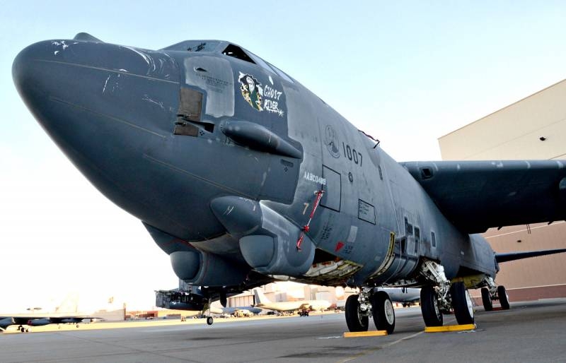 Пентагон признал очевидное: B-52 не годится для войны с Россией