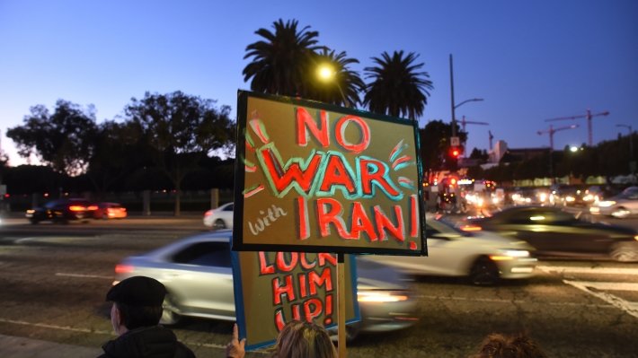 Провал США на иранском направлении приведет к уходу американцев с Ближнего Востока