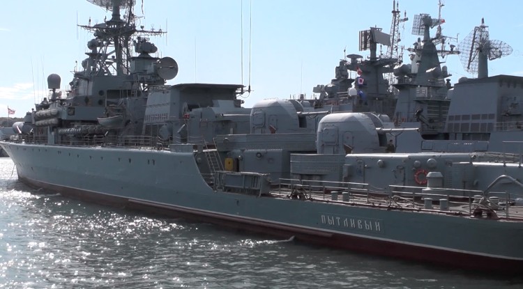 Корабли Черноморского флота примут участие в мероприятиях в честь Дня Победы