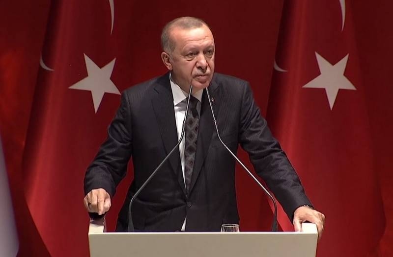 Эрдоган попросил Путина оставить Анкару «один на один» с Дамаском