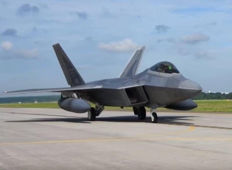 Against Iran or Saudi Arabia: for which the United States threw the F-22 in Qatar