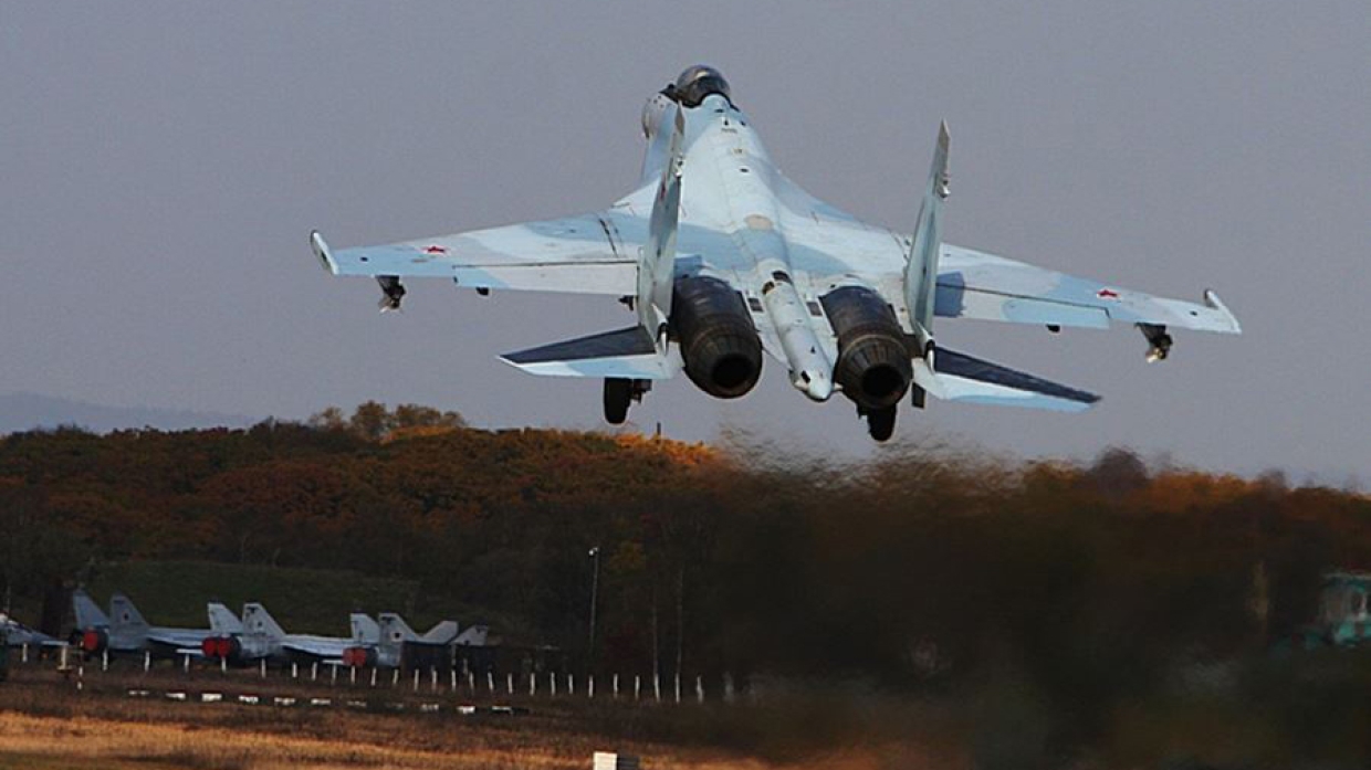 Красноперов назвал решающее преимущество российского Су-35 перед американским F-15EX