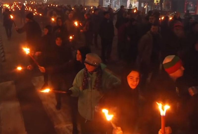 Bulgarian police are not allowed to hold a torchlight procession neonatsionalistam
