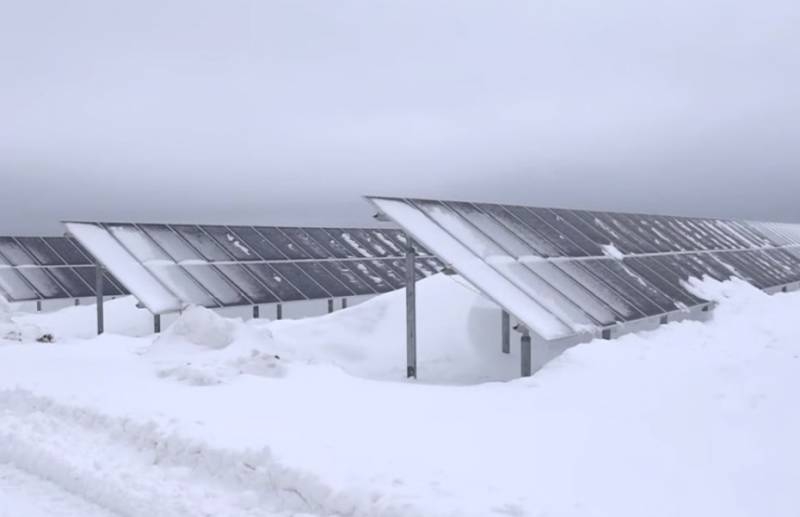 В России запустили крупнейшую в стране солнечную электростанцию
