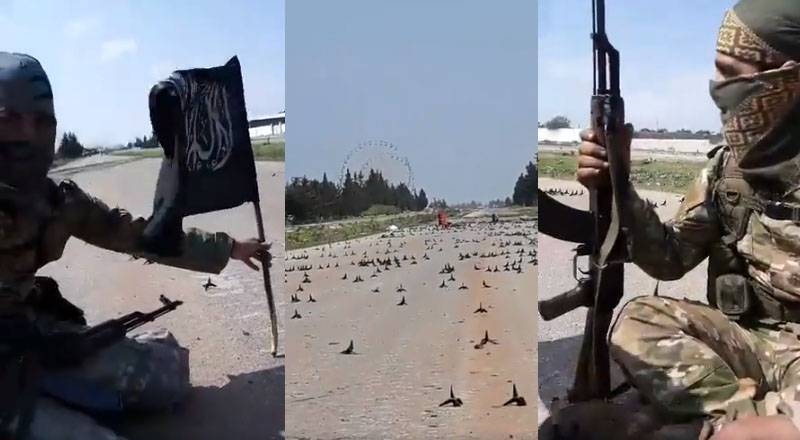 Боевики развернули над перекрытой трассой М4 под Серакибом чёрный флаг «Dzhebhat al-Nusra»