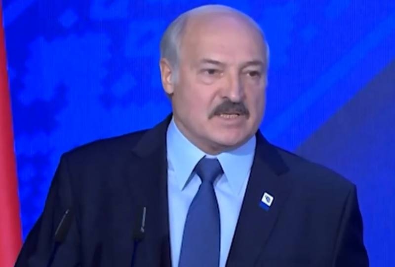 Lukashenko: «Россия полыхает от коронавируса»