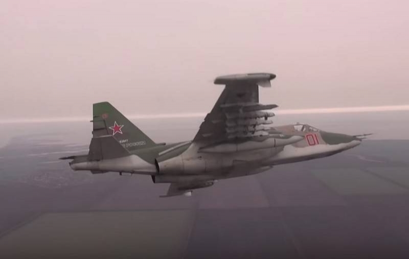 Минобороны показало видео боевой стрельбы штурмовиков Су-25СМ3