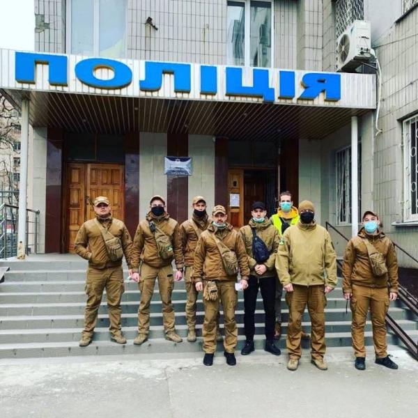 In Ukraine to discuss the admission to patrol the streets of Kiev right-wing radicals