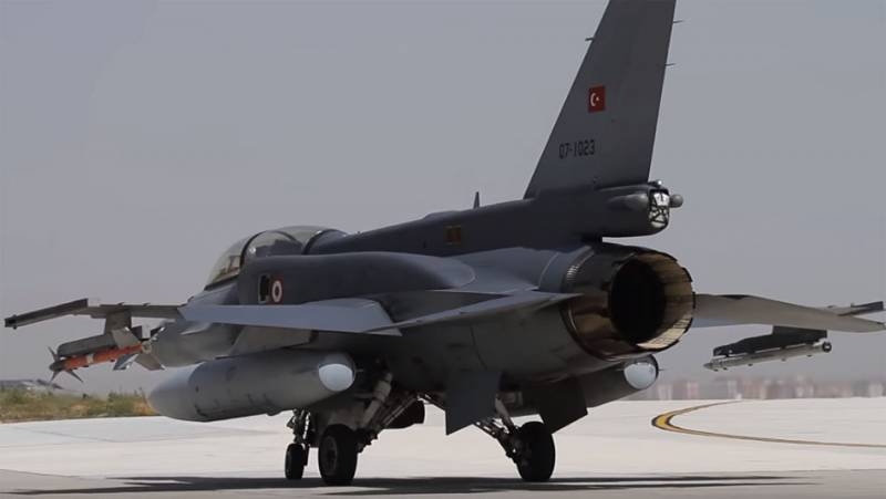 Неудачная попытка: турецкому F-16 не удалось сбить самолёт ВВС Сирии