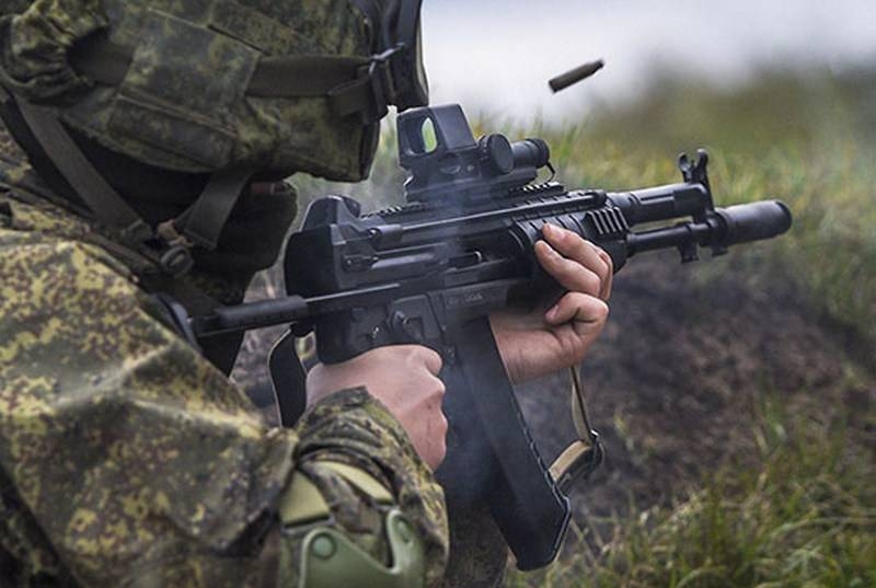 一批AK-12突击步枪进入西部军区特种旅服役