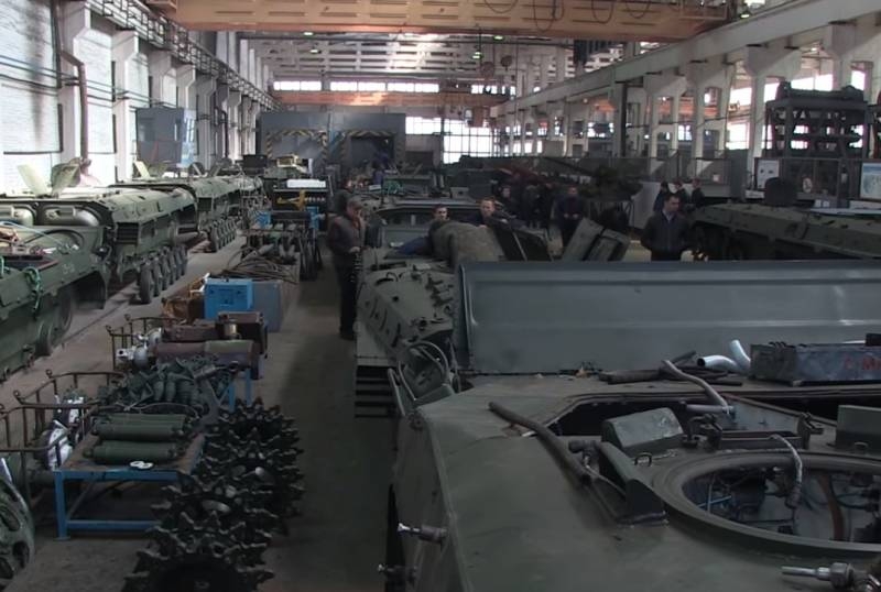 СБУ раскрыла хищения на бронетанковом заводе в Житомире