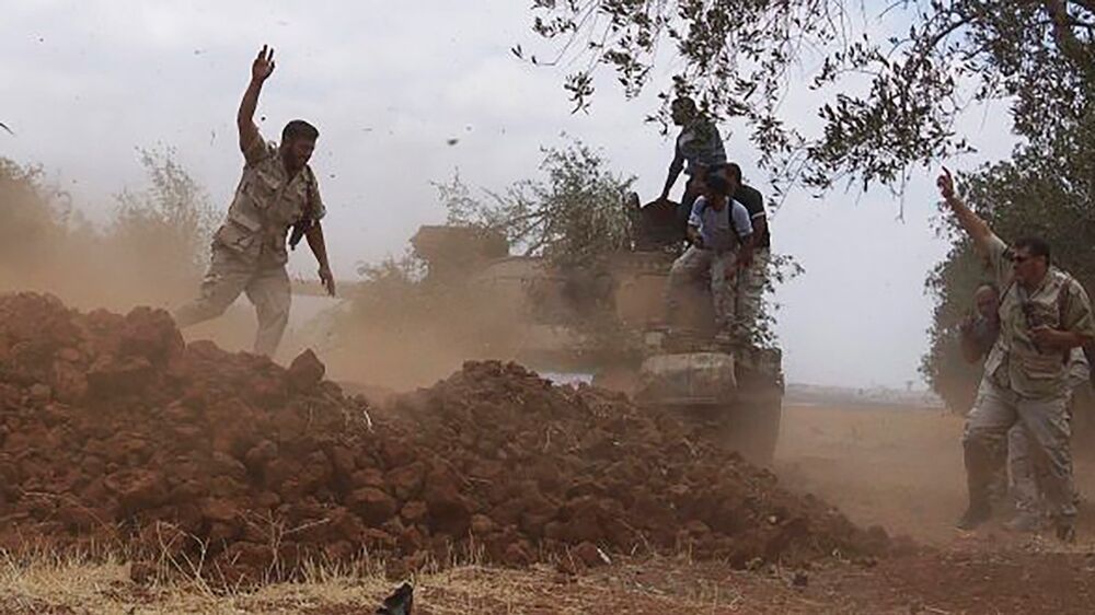 叙利亚新闻 28 行进 07.00: протурецкие боевики арестовали пять человек в Африне, спецоперация ВС Ирака на границе с САР