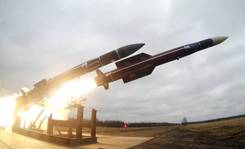 In Belarus, a new 9M318 missile for a modernized air defense system was tested «Beech-MB2»